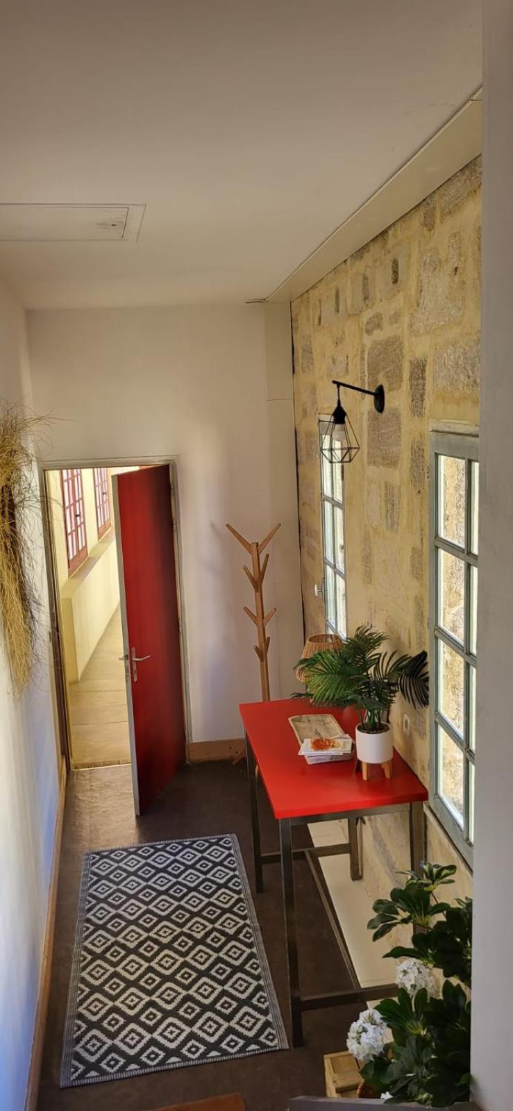 Uzes, Au Coeur Du Centre Medieval La Boussole D'Uzes, Appartement De Caractere Du XVII -Eme Siecle 외부 사진