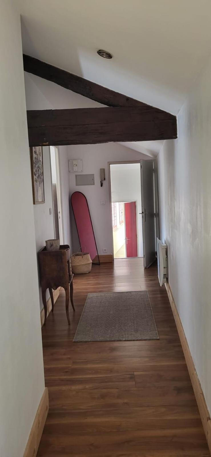 Uzes, Au Coeur Du Centre Medieval La Boussole D'Uzes, Appartement De Caractere Du XVII -Eme Siecle 외부 사진